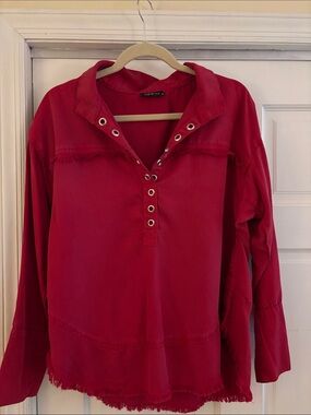 APNY Like New Red Grommet-Accent Popover Top - Women